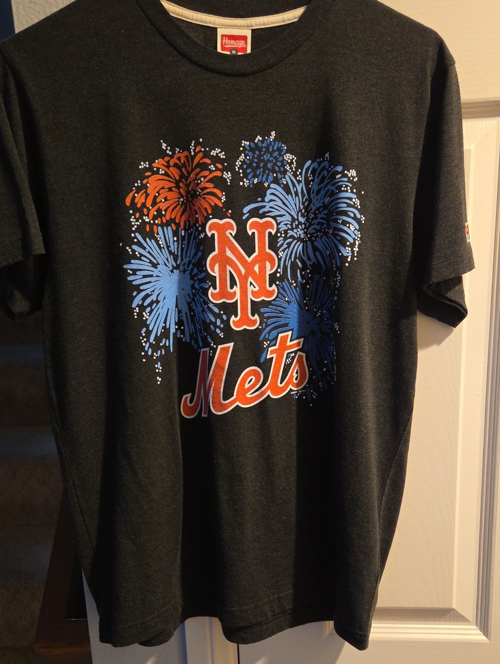 HOMAGE Black Tee T Shirt M New York MLB Baseball Mets Fireworks